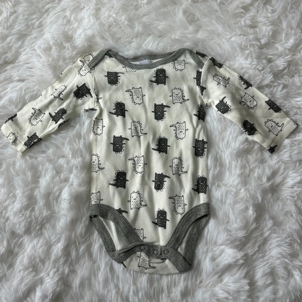 MODERN baby MOMENTS BABY BOYS COVERALL DINOSAURS THEME 3-6 MONTHS NEW W/ TAGS